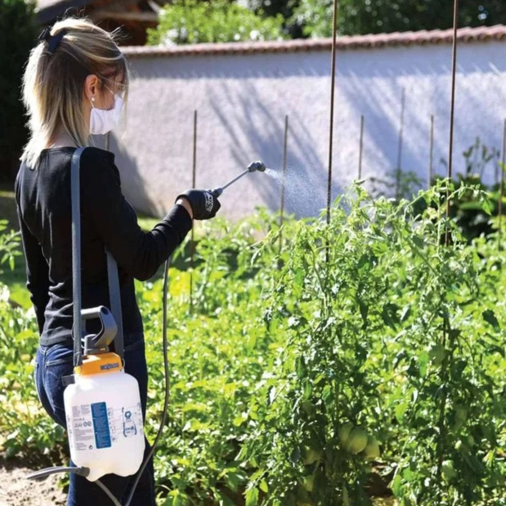 Hozelock® Standard Pressure Sprayer - FitfitGarden