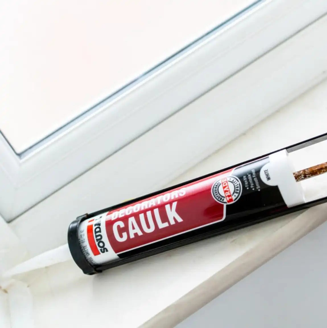 soudal 290ml white caulking sealant
