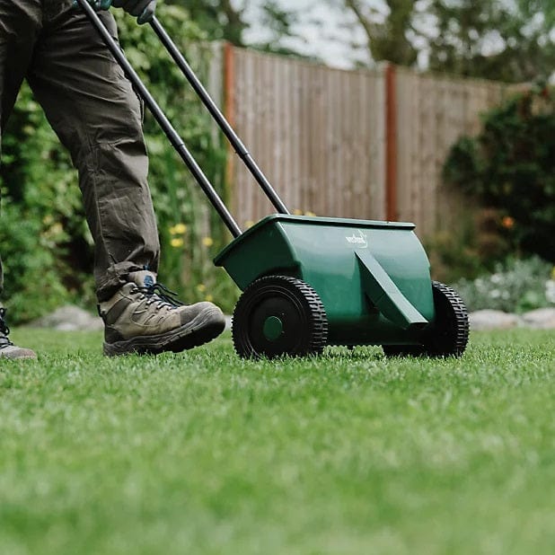 Westland® Lawn Drop Spreader - FitfitGarden